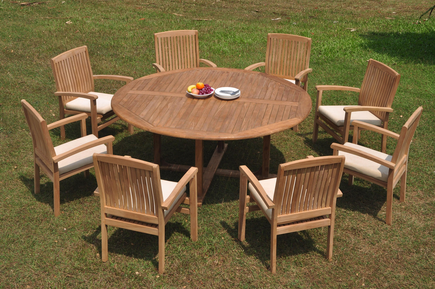 72" Round Table and Wave Chairs