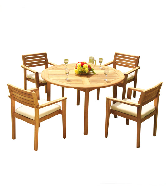 52 Round Table and with 4 Montana Chairs