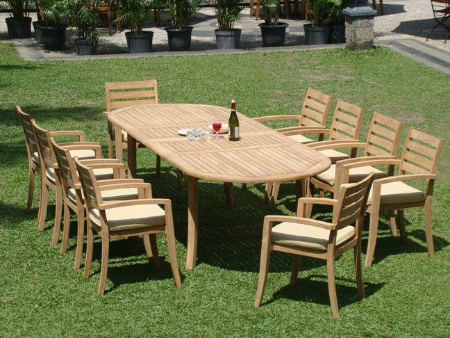 117" Oval Table with Travota Chairs