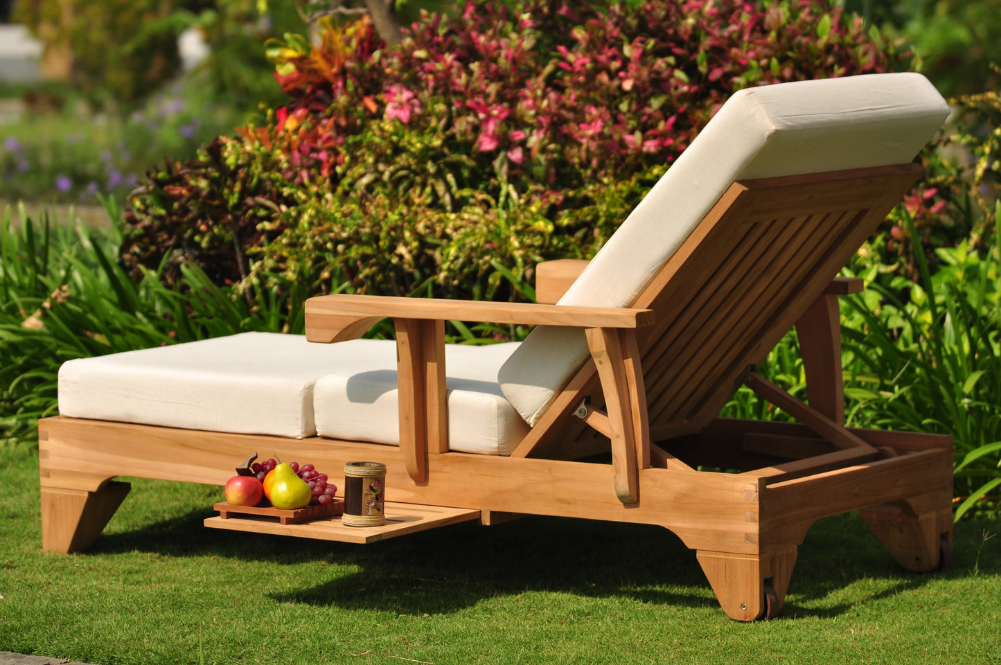 Teak Caranas Chaise Lounger