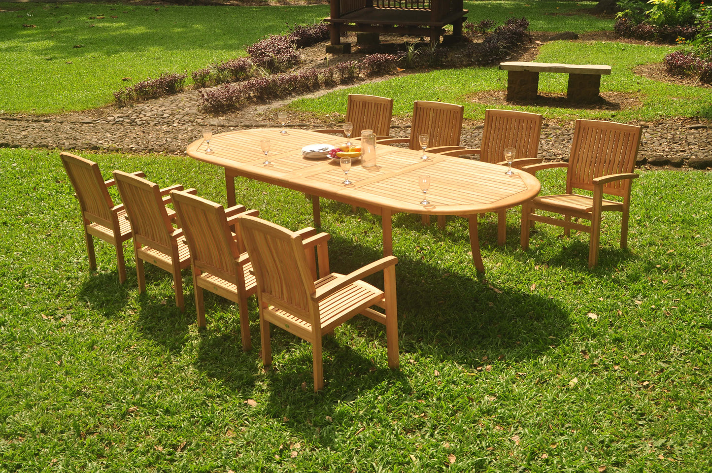 117" Oval Table with Wave Chairs