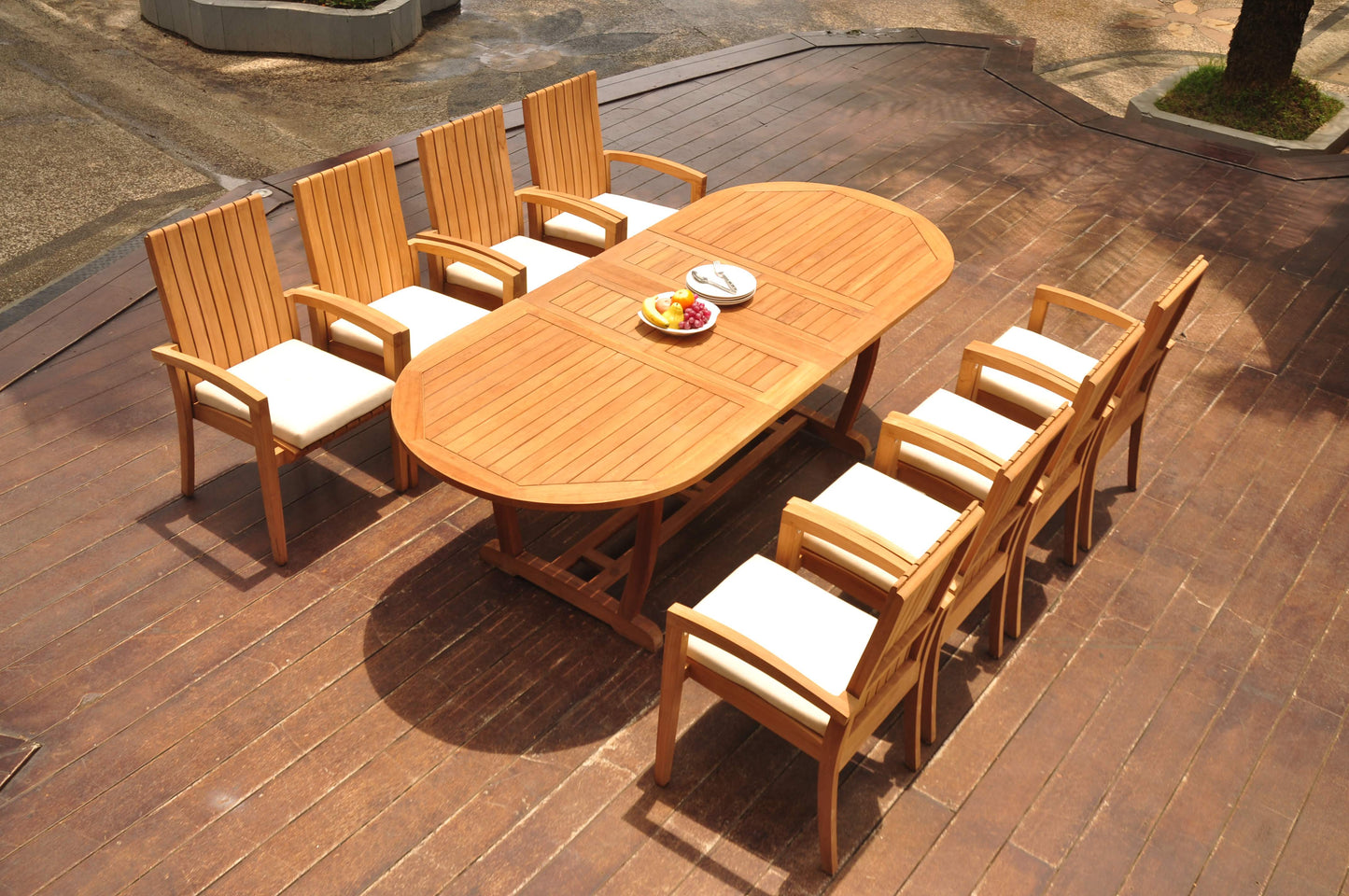 94" Oval Table with Trestle Legs and Goa Chairs