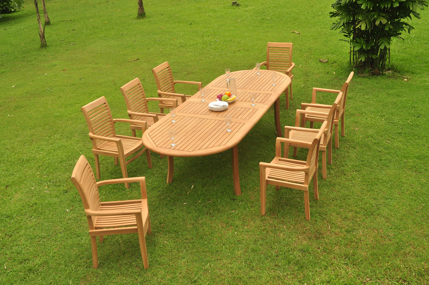 117" Oval Table with Mas Chairs