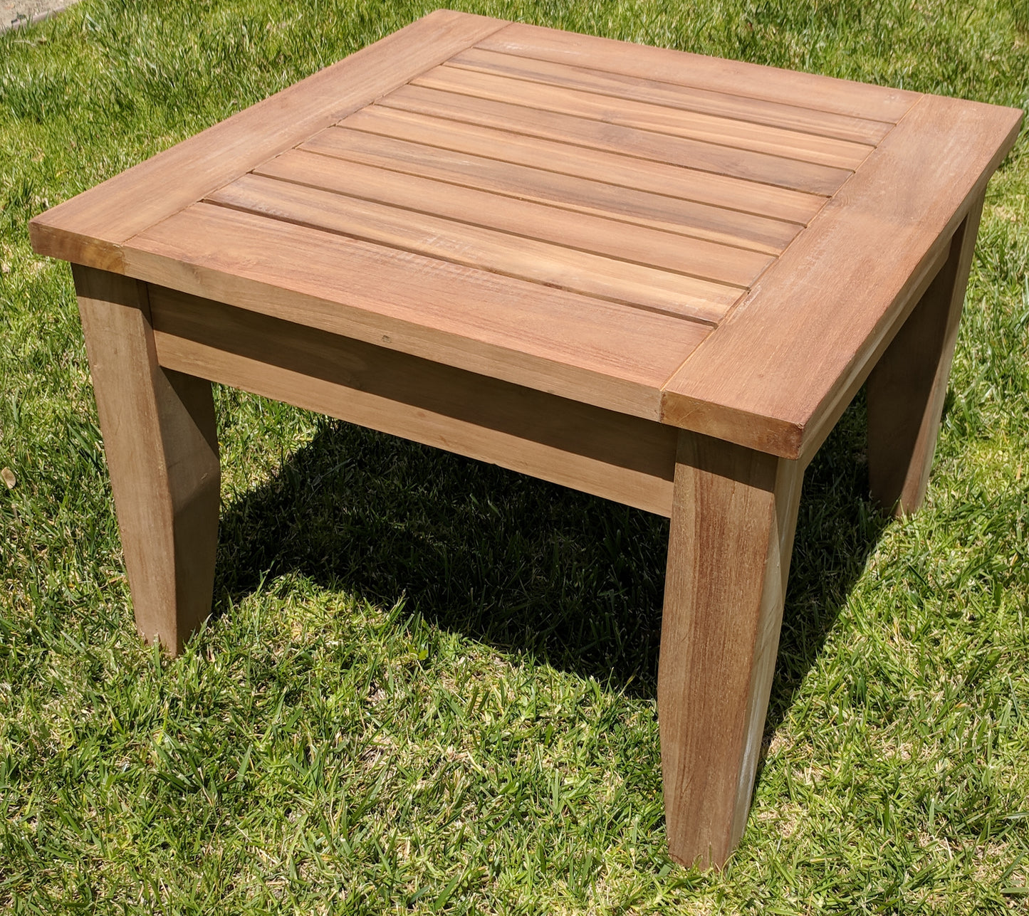 Atnas Side Table