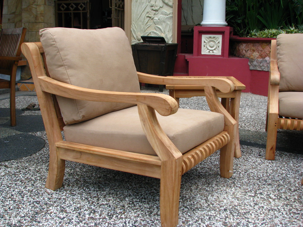 Giva Lounge Arm Chair