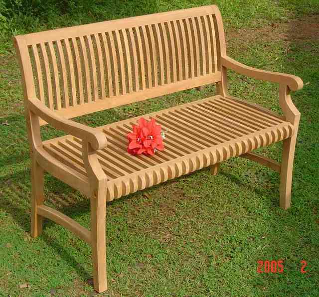 Giva Outdoor Teak Bench